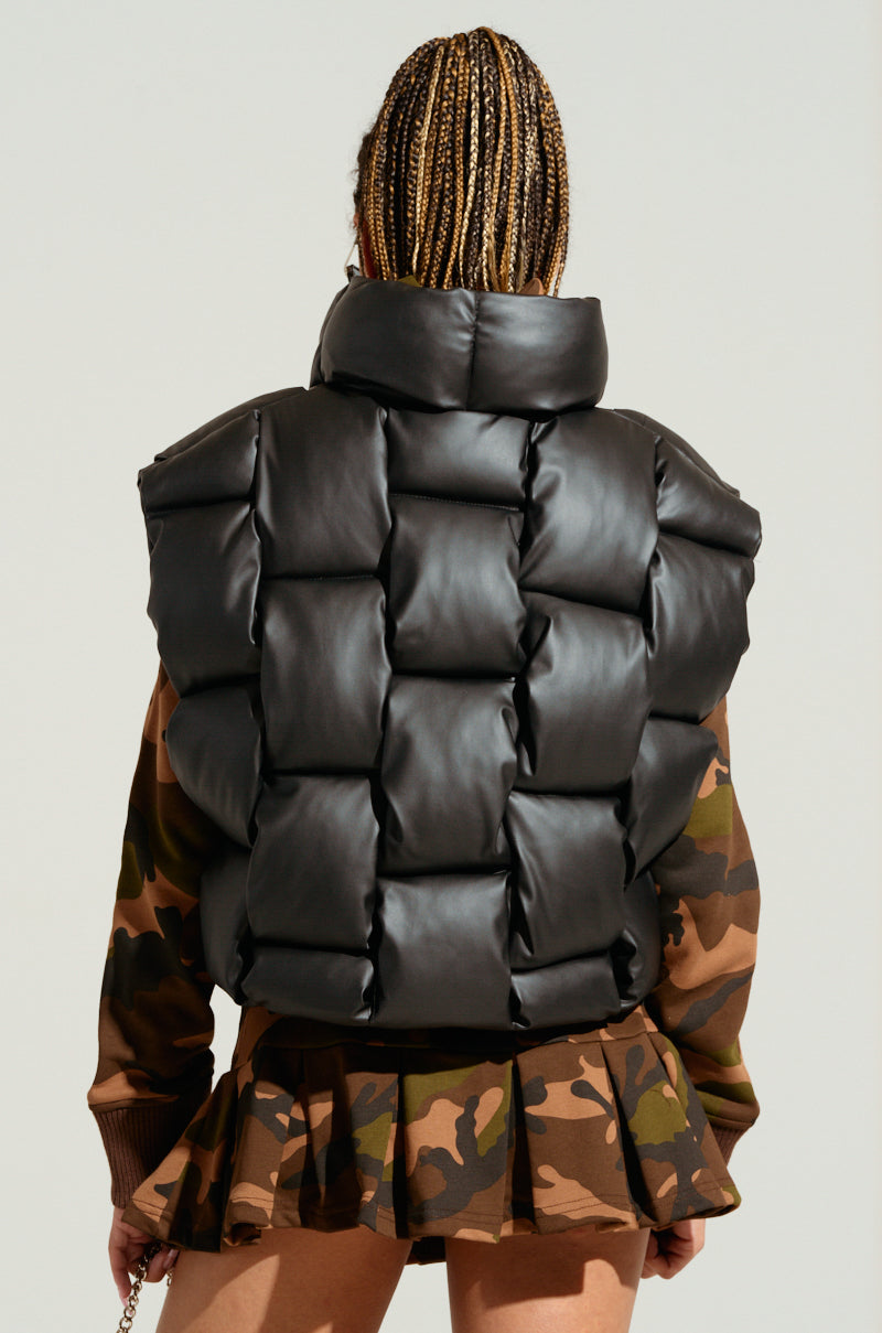 CHAOS PU WEAVE CROP PUFFER VEST
