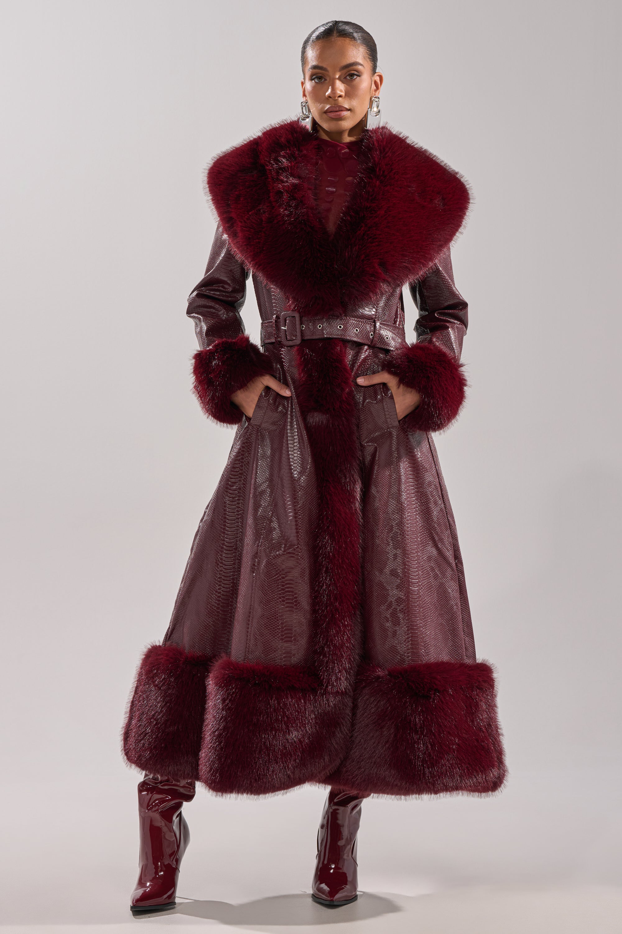 VIVIAN FUR TRIM TRENCH IN BURGUNDY