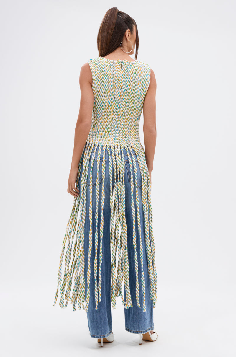 TIED DOWN V-NECK ROPE TOP