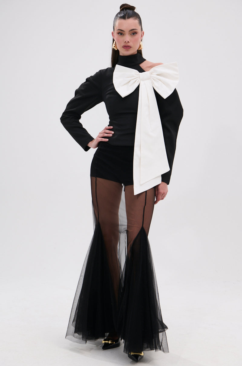 DAYANNE MOCK NECK BOW TOP