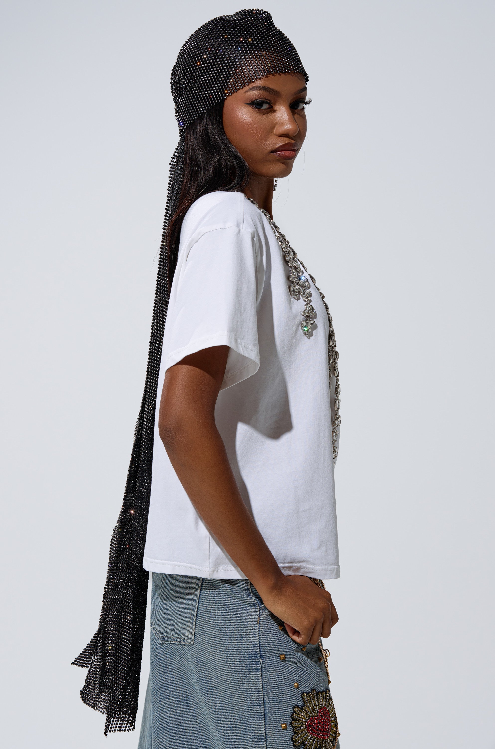 TOO DEEP RHINESTONE TEE