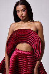 STAR OF THE SHOW VELVET BLOUSE