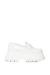 AZALEA WANG ALEO BASIC FLATFORM LOAFER IN WHITE