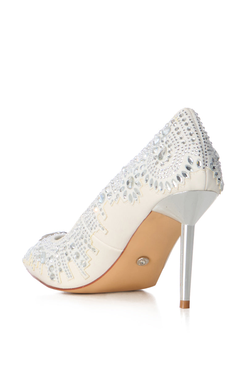 AZALEA WANG ALESSIO SILVER EMBELLISHED PUMP
