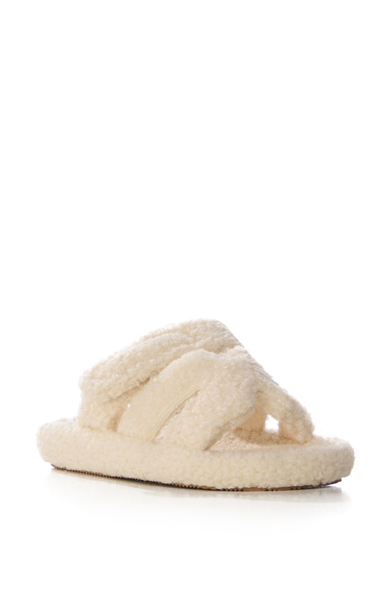 AZALEA WANG JACOBEAN CREAM FUZZY SANDAL
