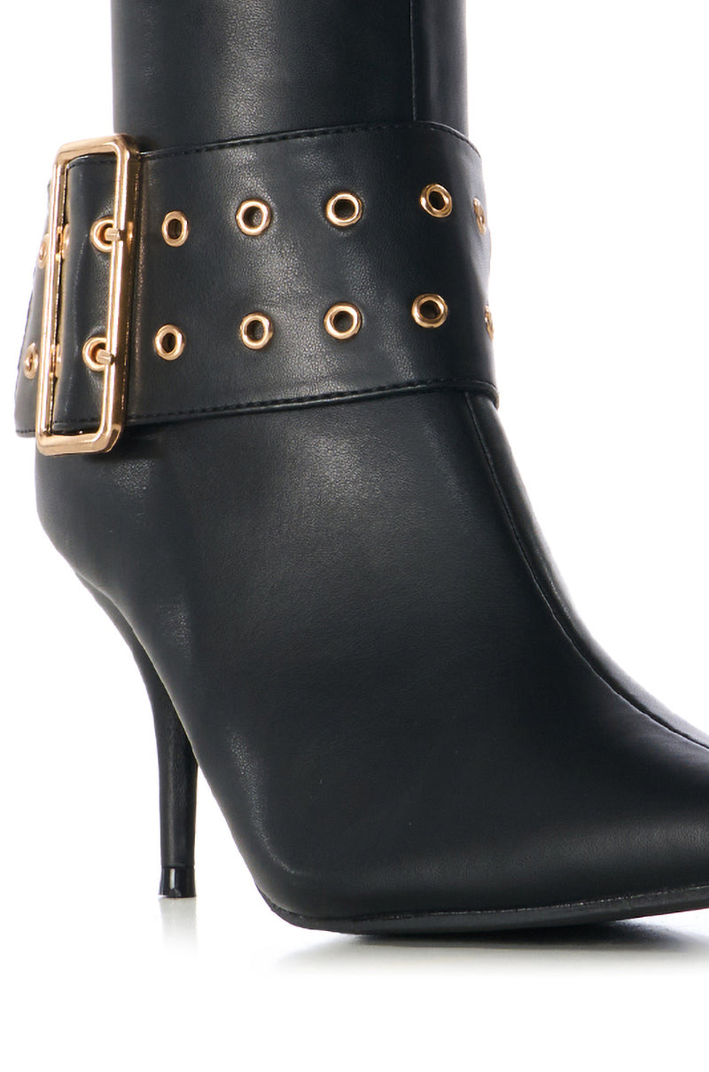 AZALEA WANG JOVANI BLACK BUCKLE BOOTIE