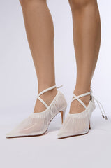 AZALEA WANG JUBILANCE WHITE MESH CINCH PUMP