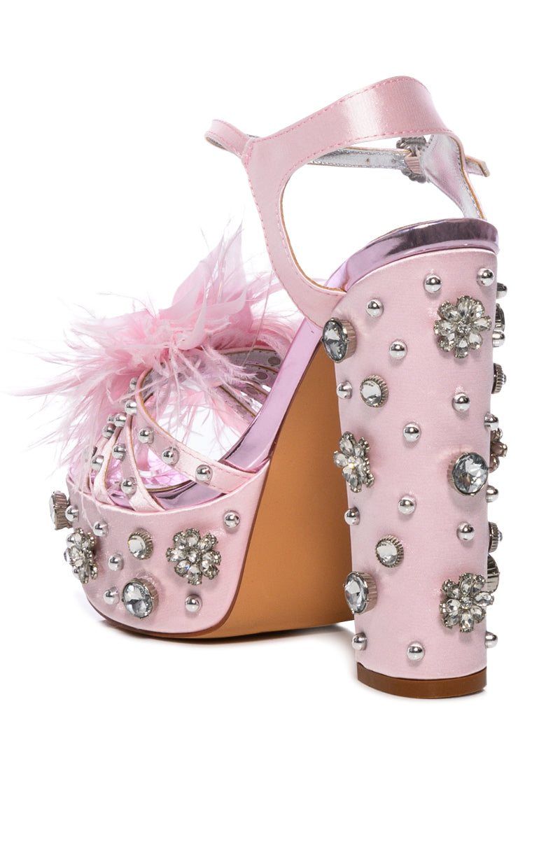 AZALEA WANG KIKI EMBELLISHED CHUNKY SANDAL IN LIGHTPINK