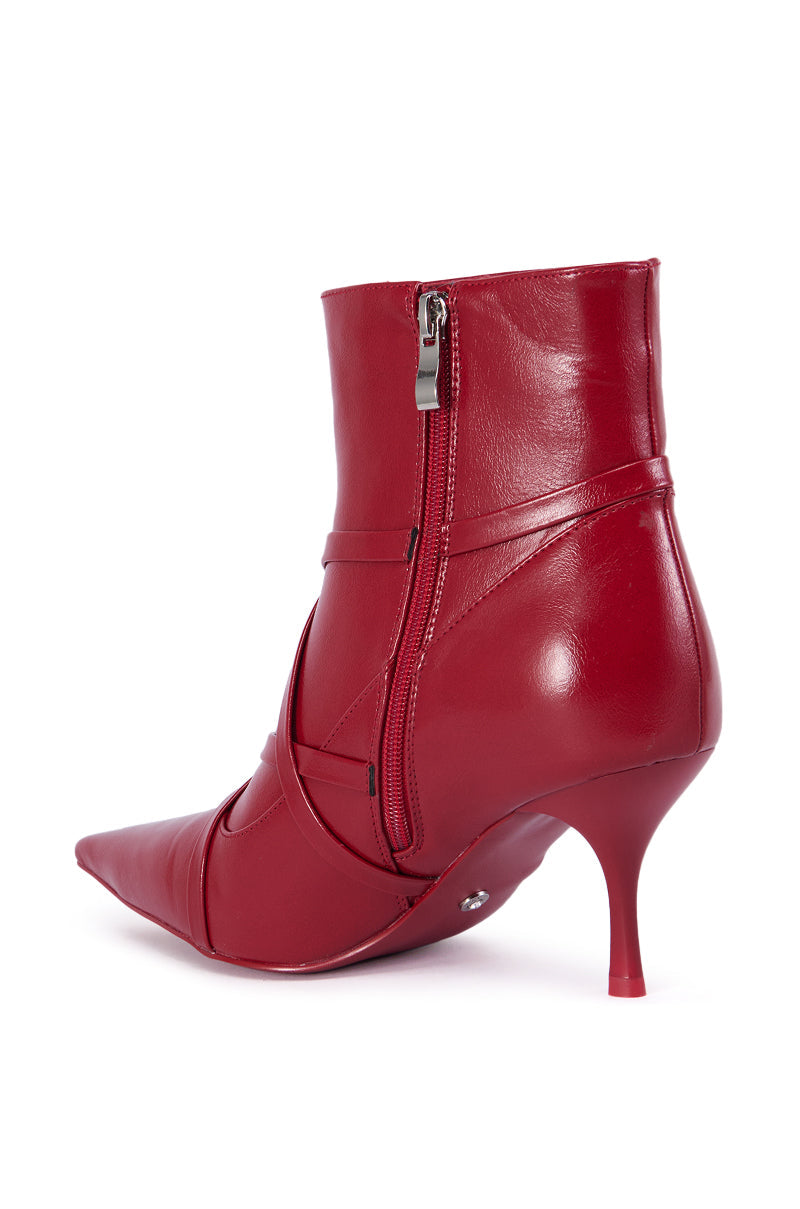 AZALEA WANG PURNIMA RED BOOTIE