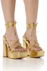 AZALEA WANG TABBY GOLD CROC PLATFORM SANDAL
