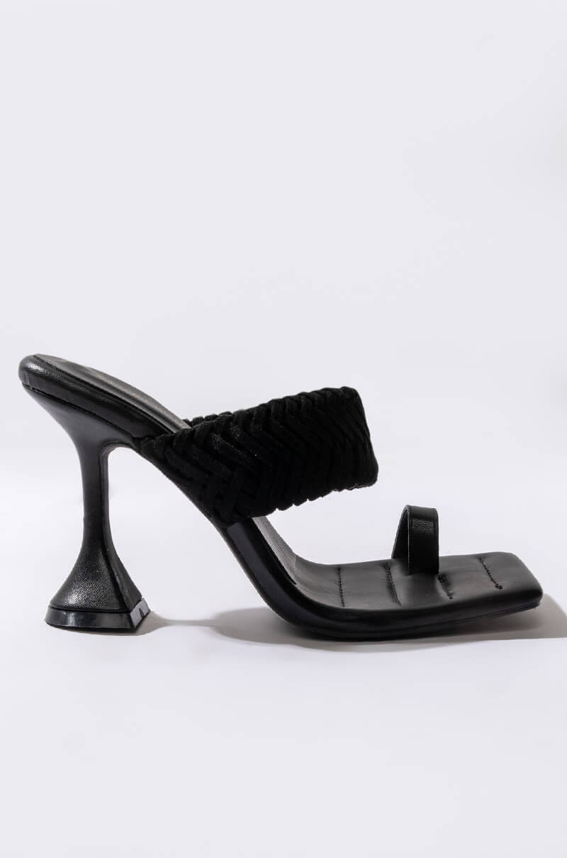 AZALEA WANG TAKE ME ON A VACA STILETTO SANDAL IN BLACK