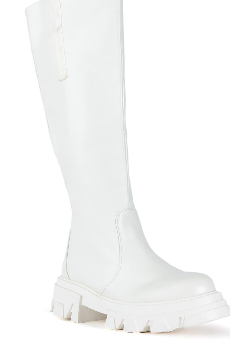 AZALEA WANG VALERIE SLIP ON PINK BOOT IN WHITE