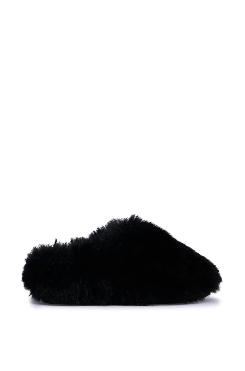 AZALEA WANG WHIRLWIND BLACK FLAT