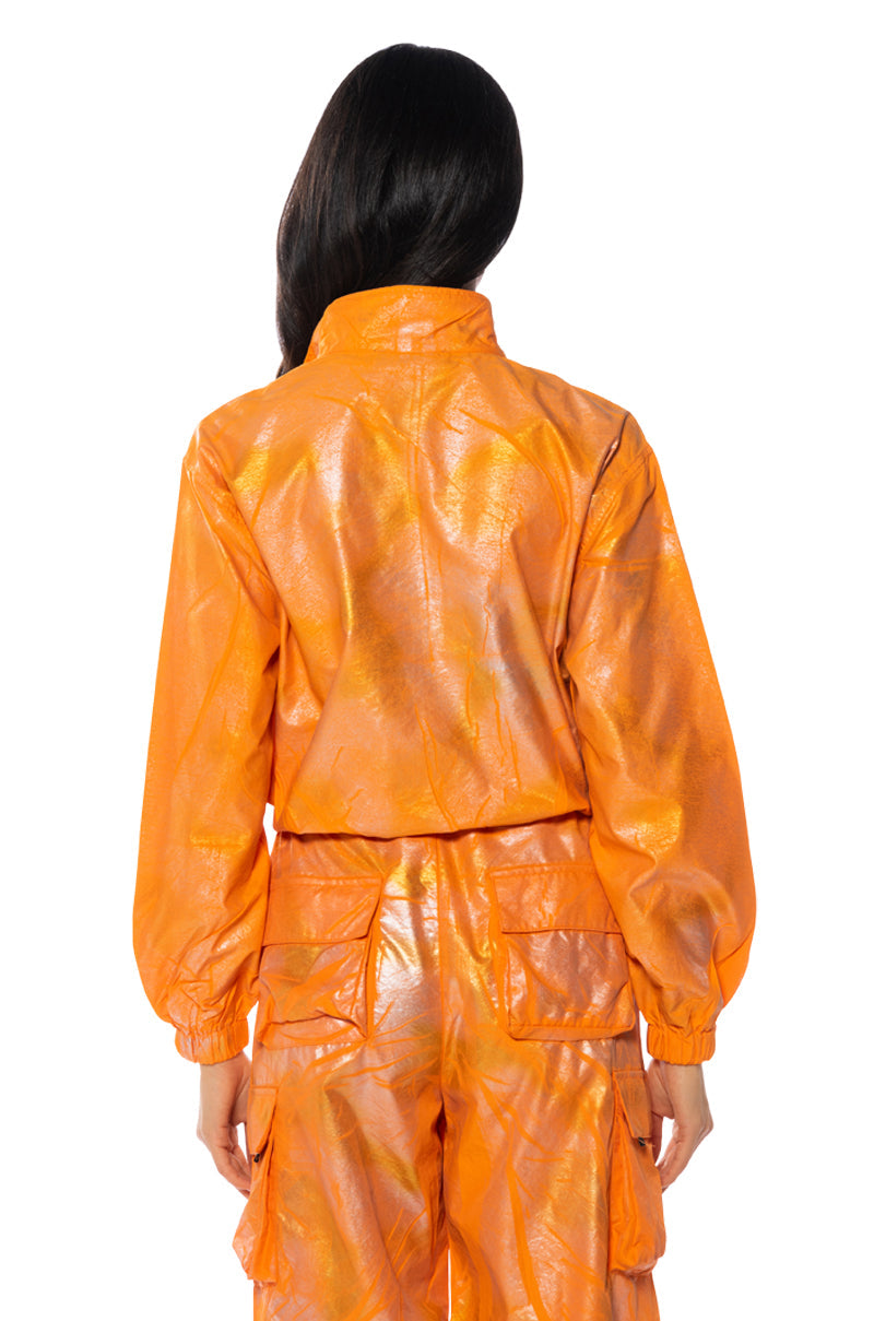 BRIGHT BRIGHT NYLON PULLOVER