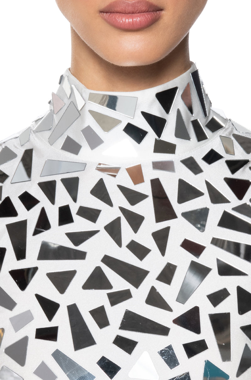 BROKEN MIRRORS MOCK NECK TANK