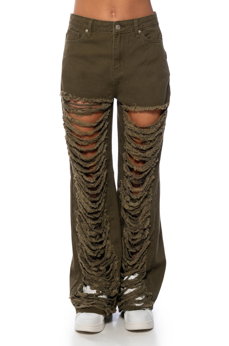 CALCULATED MOVES WIDE LEG DISTRESSED JEAN