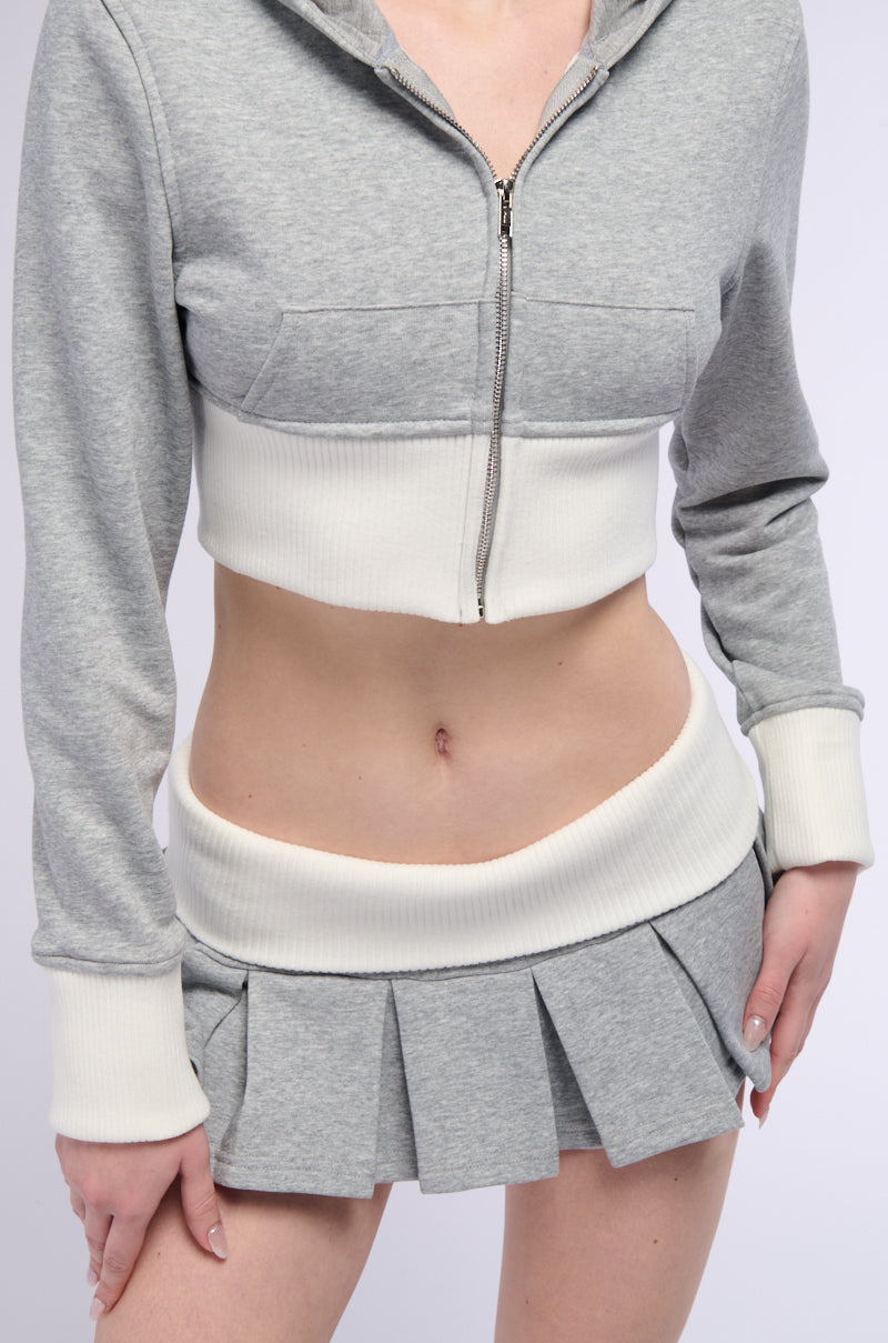 CALL ME MAYBE PLEATED MINI SKIRT