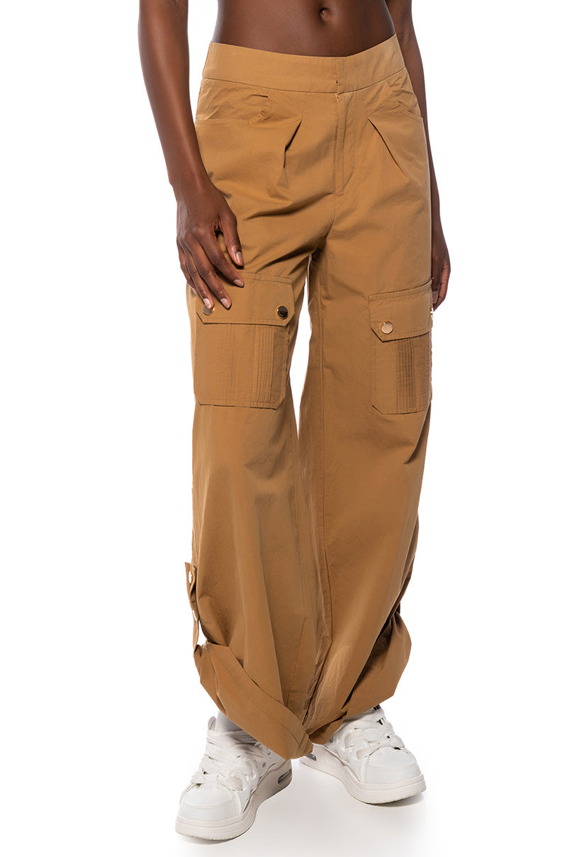 CARGO CHIC WIDE LEG PANTS