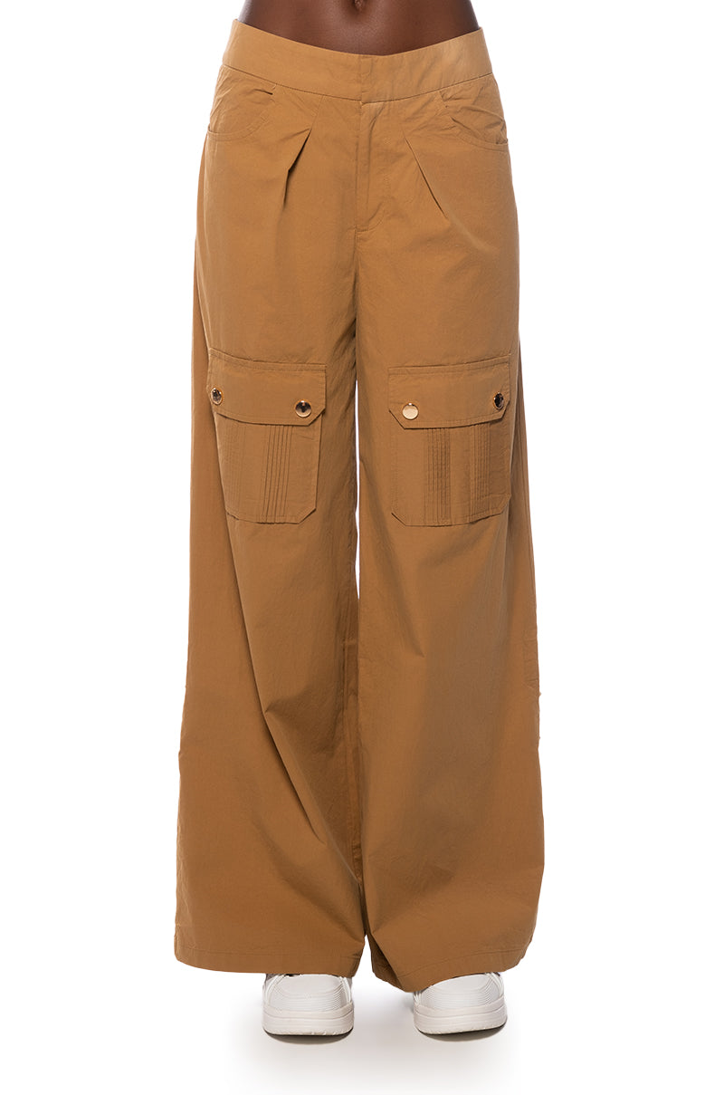 CARGO CHIC WIDE LEG PANTS