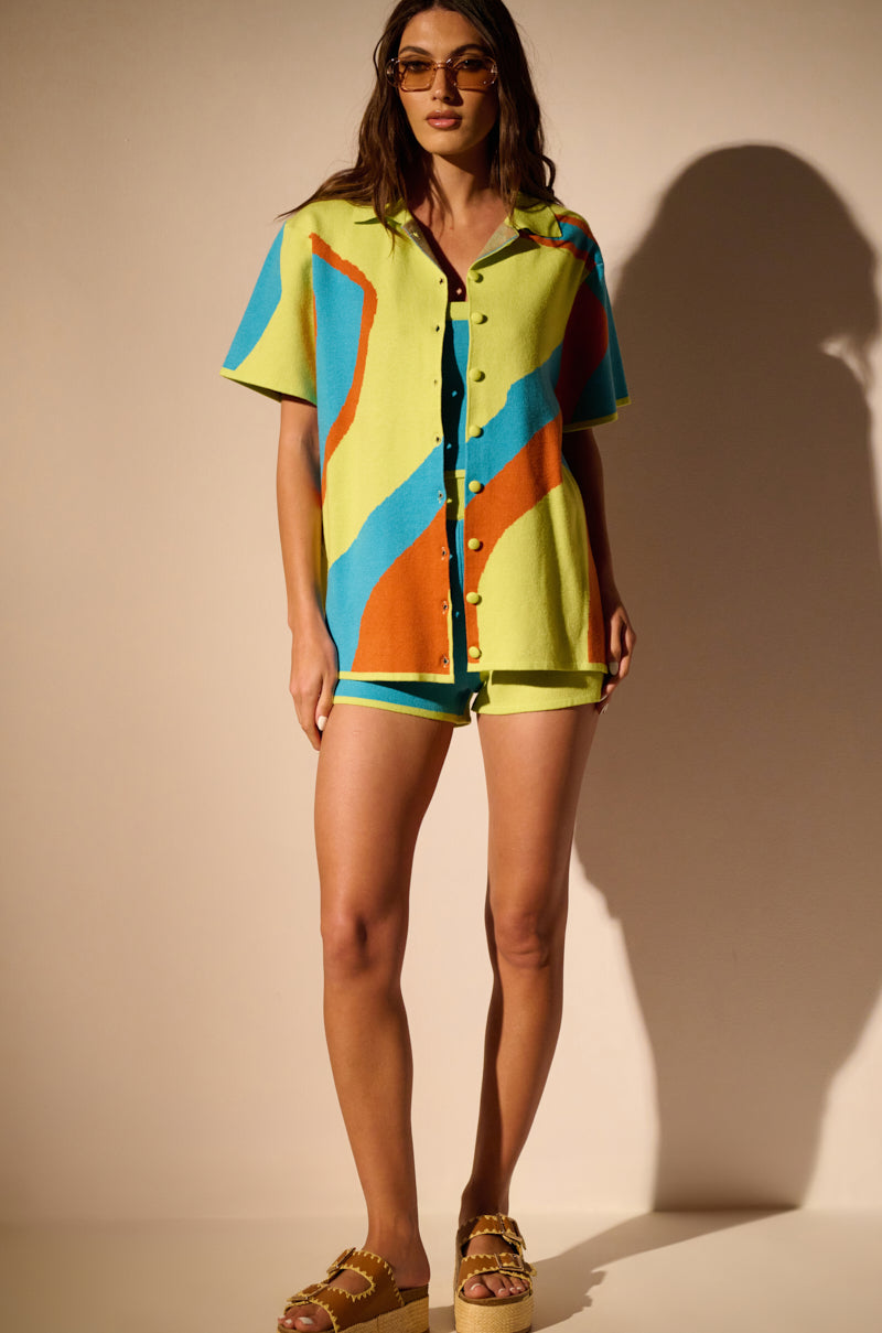 GET GROOVY KNIT BUTTON DOWN TOP