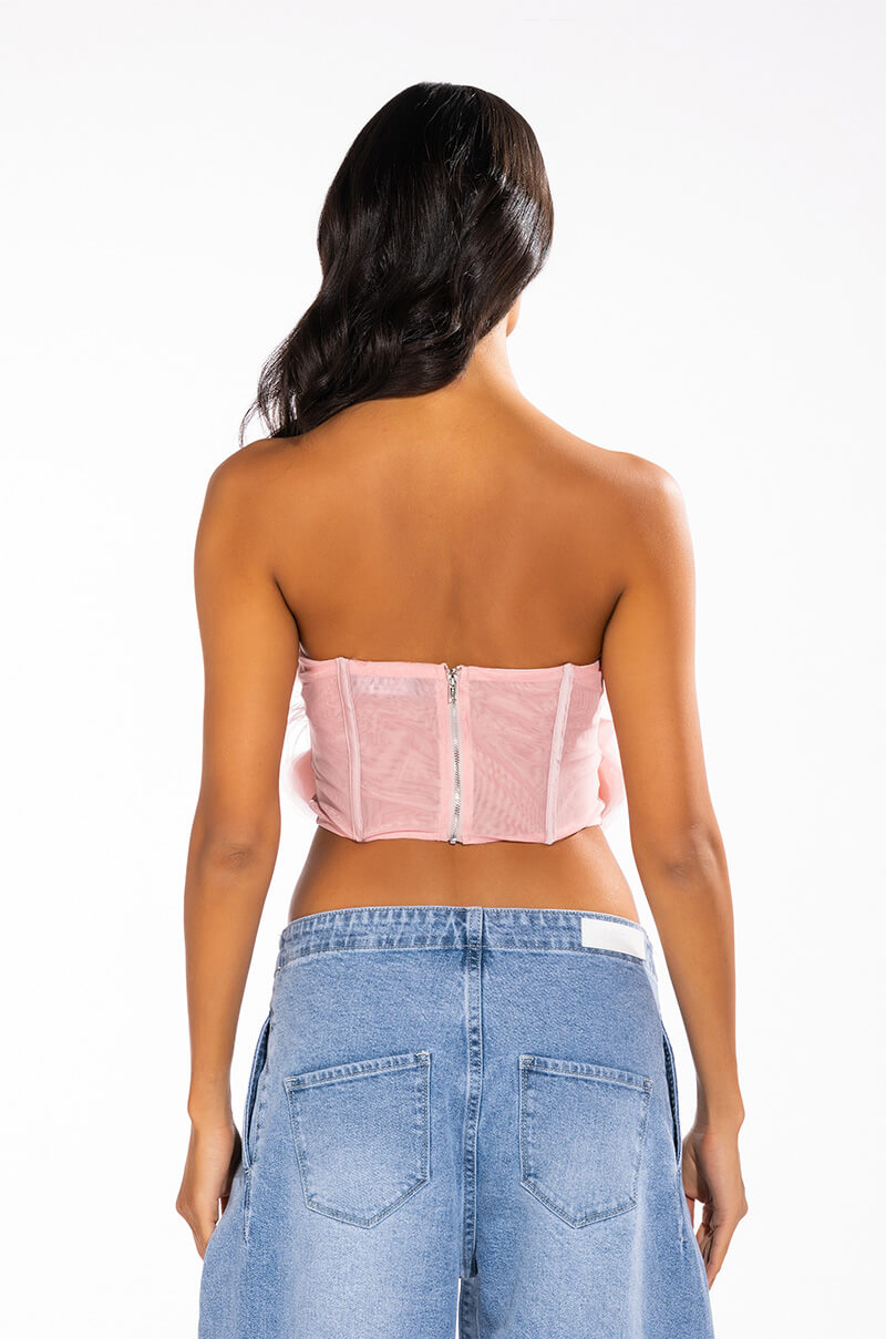 GIN FIZZ STRAPLESS APPLIQUE CROPPED BLOUSE