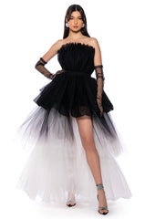 IT'S GIVING GLAM MAXI DRESS