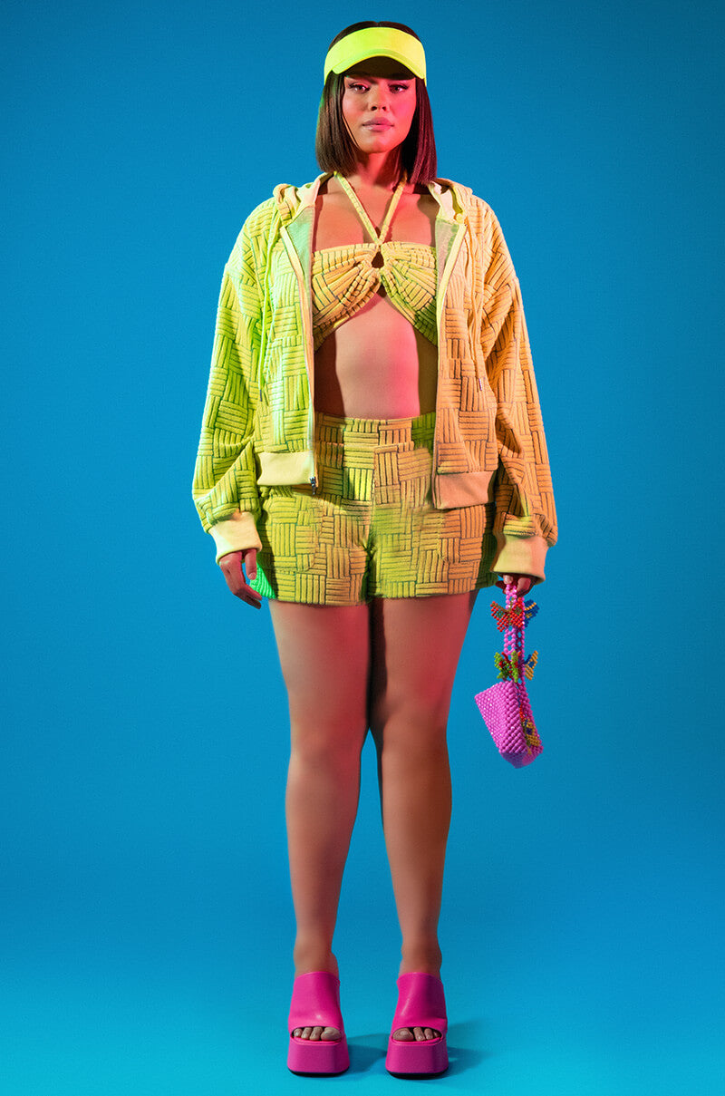 JET SET HALTER CROP TOP