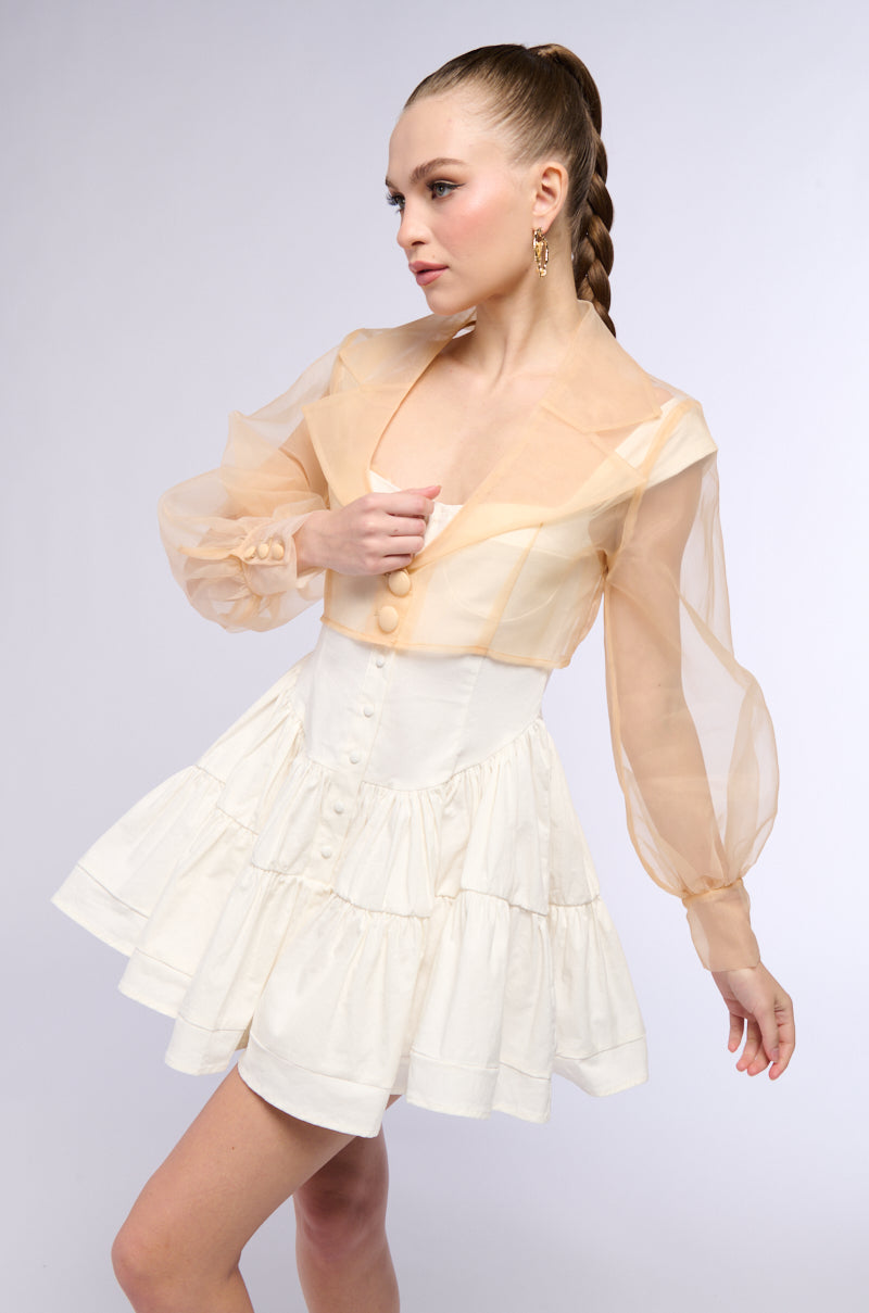 LIGHTWEIGHT MESH CROP BLAZER IN BEIGE