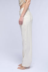 LOVING ME LIKE THAT TROUSER