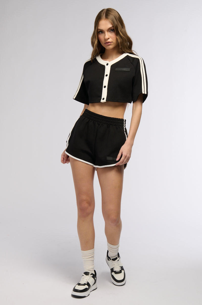 ON POINT STRIPED MINI SHORTS IN BLACK