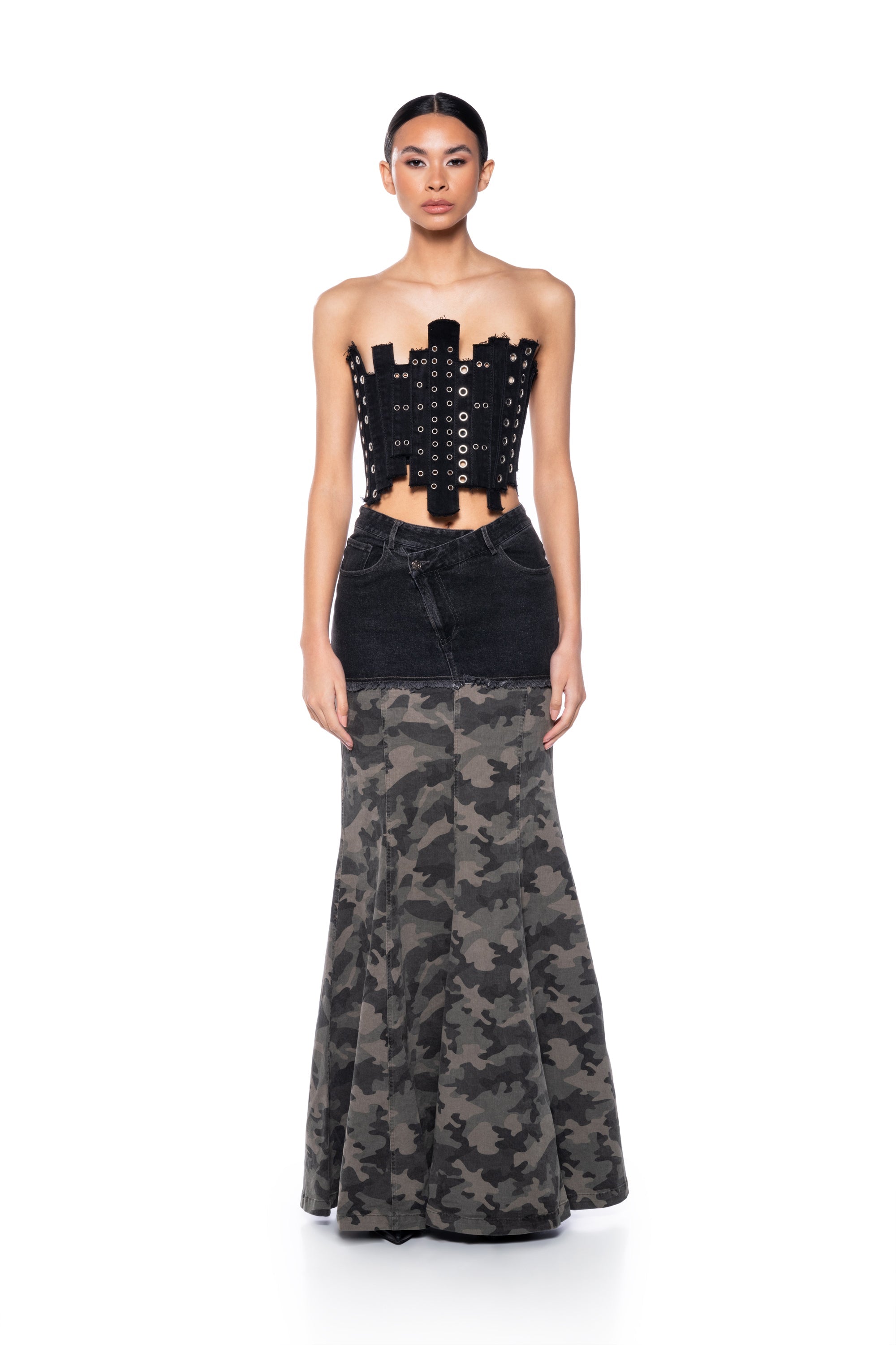 ON THE GO CAMO MAXI SKIRT