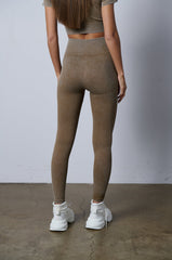 ON THE GO RIBBED LEGGING