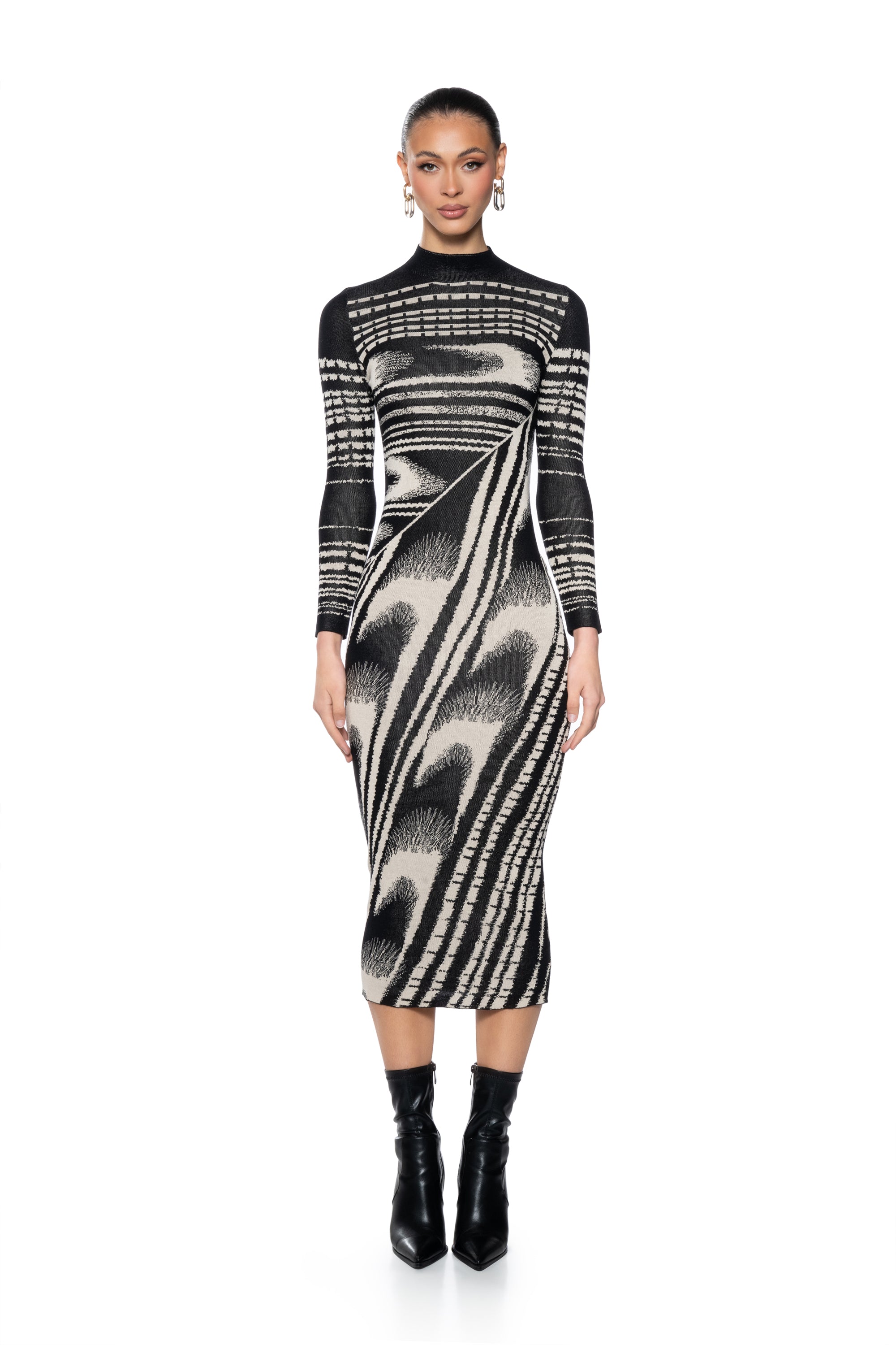 ON TOP OF THE WORLD KNIT MAXI DRESS