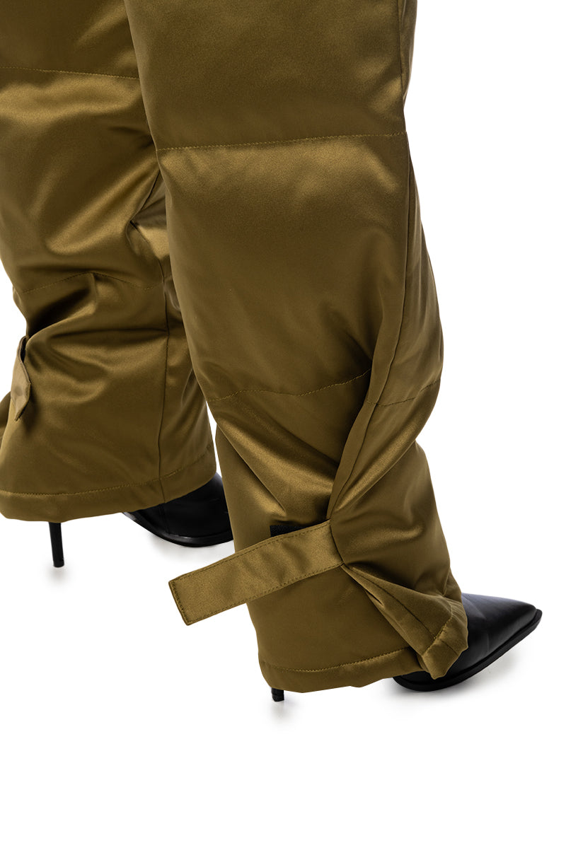 PUT U ON WIDE LEG SATIN PUFFER PANT