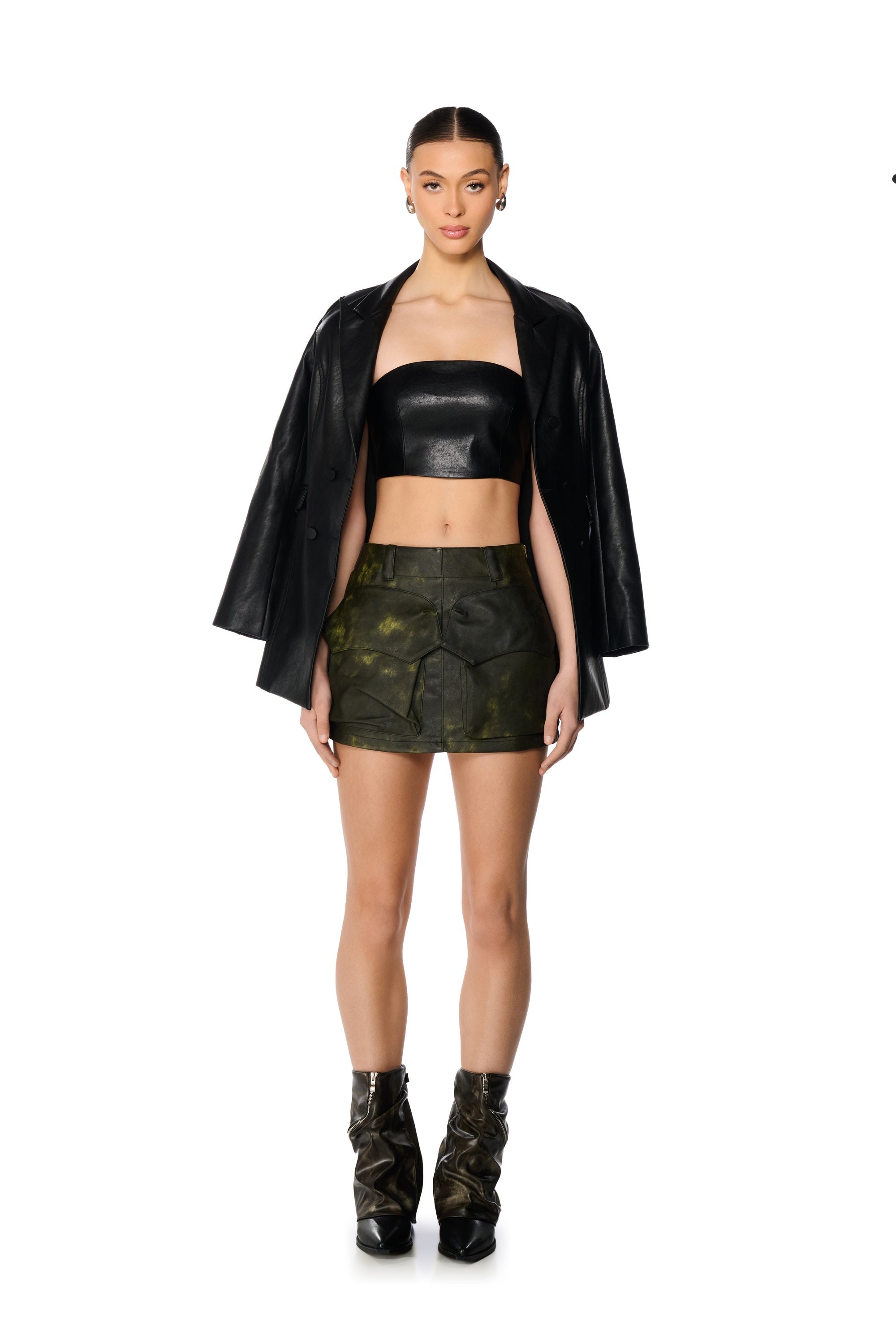 PHOEBE OVERSIZED POCKETS MINI SKIRT