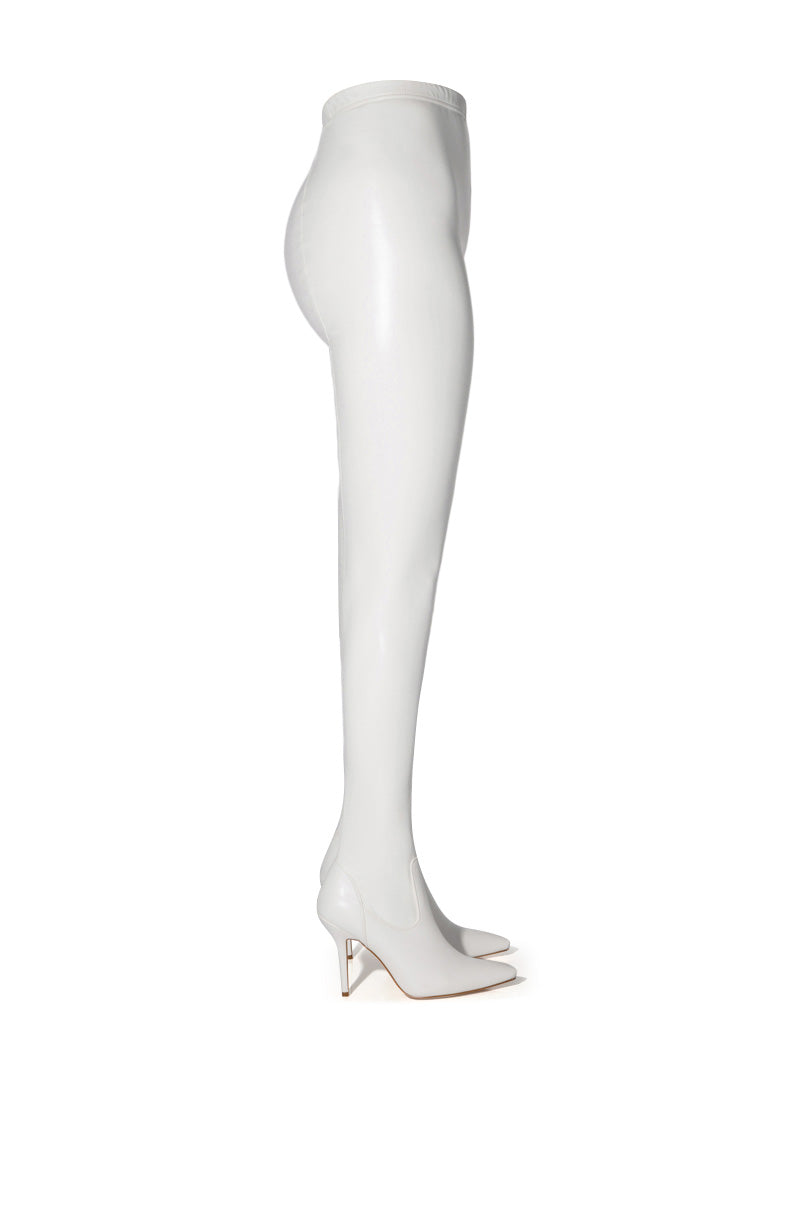 AZALEA WANG KAY KAY SEXY STILETTO SLIM BOOT PANT IN WHITE