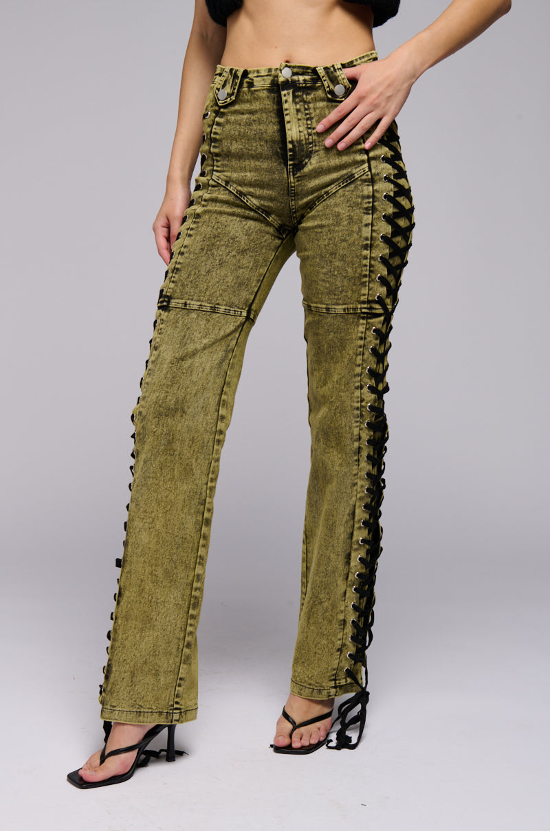 STAND OUT LACED UP JEANS
