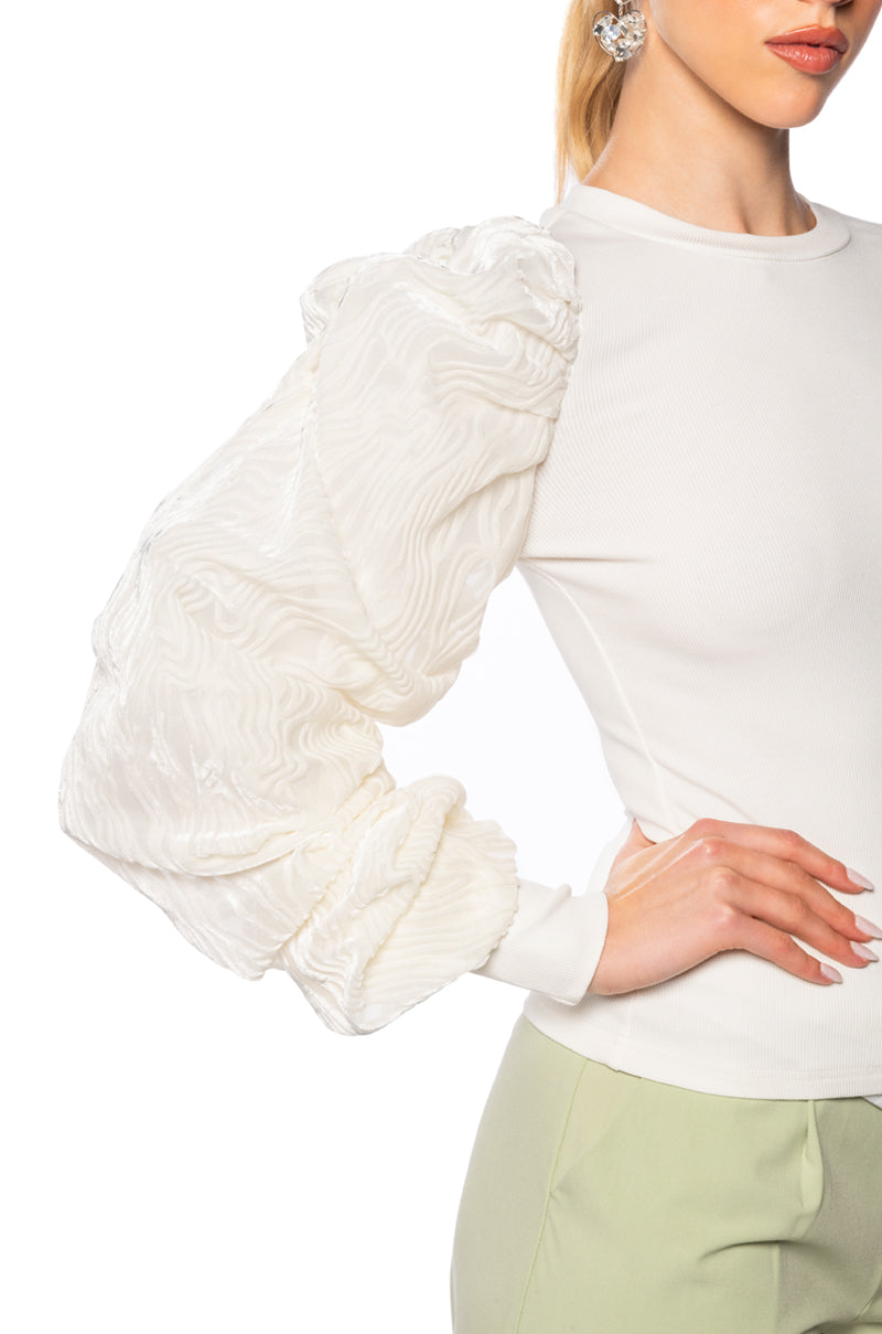 ROWAN PUFF SLEEVE TOP