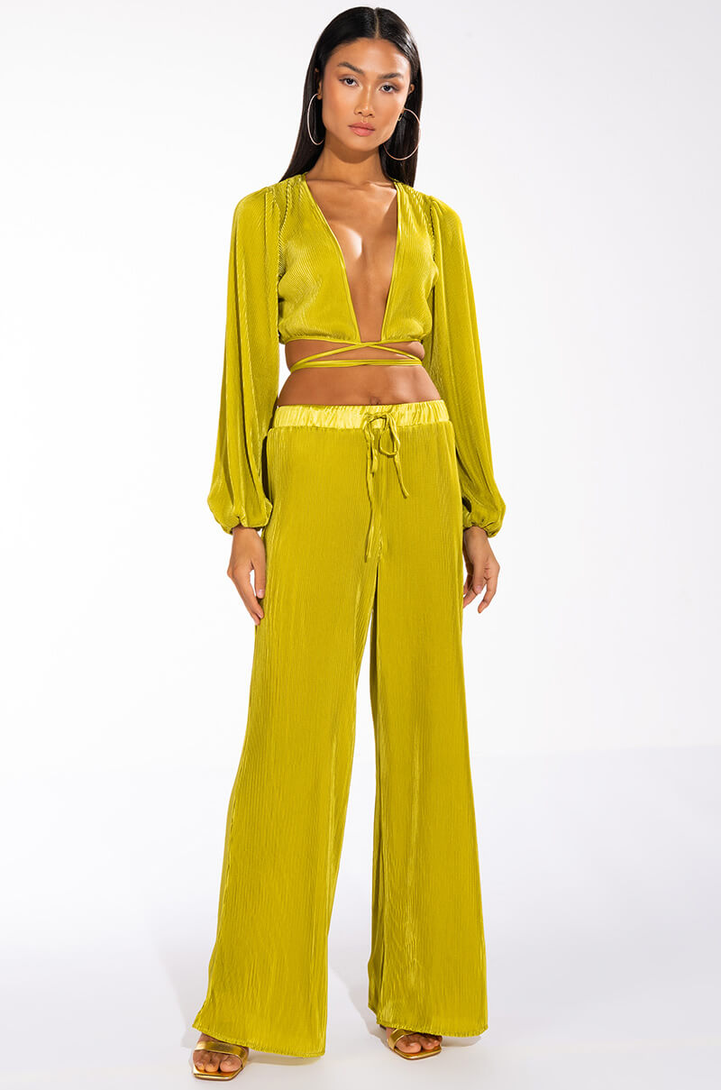 SWEET APPLE PLISSE TIE FRONT