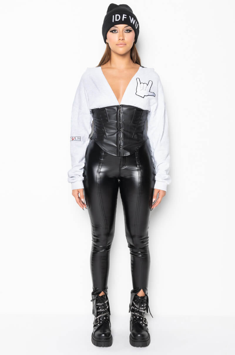 TE-QUIERO HIGH RISE VEGAN LEATHER SKINNY PANT WITH SLIT
