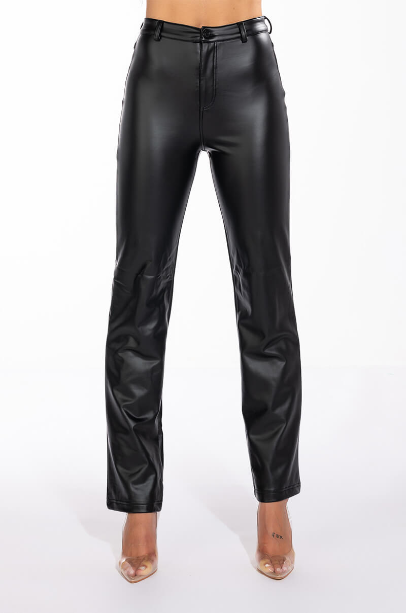 TE-QUIERO HIGH RISE VEGAN LEATHER WIDE LEG PANT
