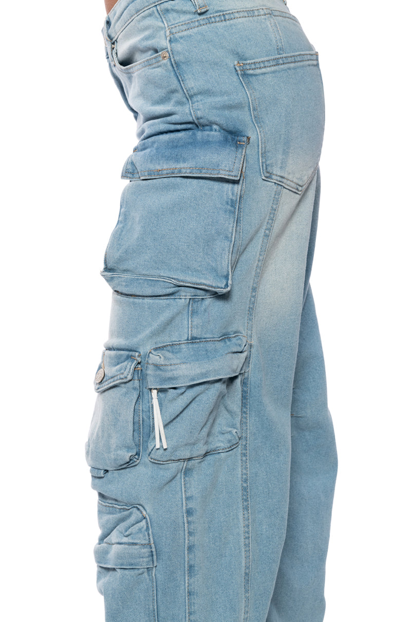 BROOKLYN CARGO POCKET WIDE LEG JEAN