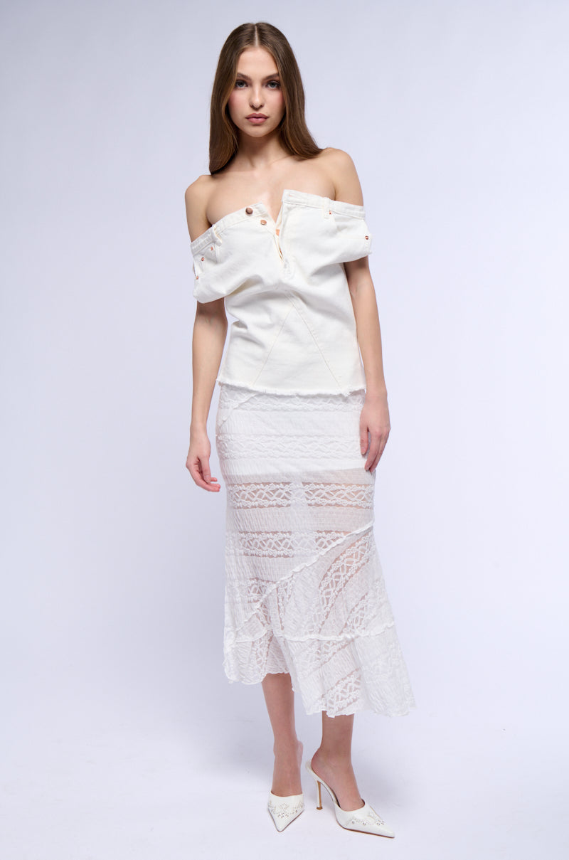 THE WAY I WANT OFF SHOULDER DENIM TOP IN WHITE