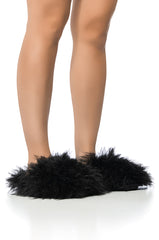 FURRY FUR SLIPPERS IN BLACK