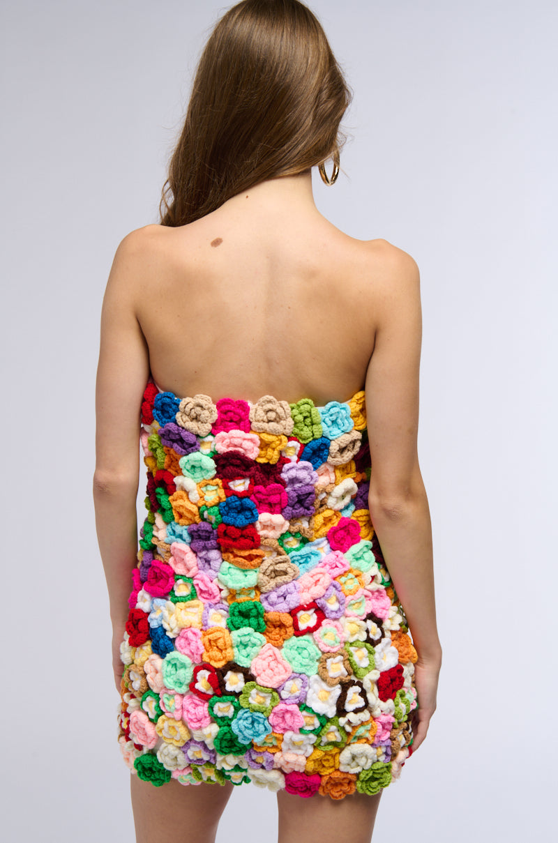 YA I'M CUTE FLORAL MINI DRESS