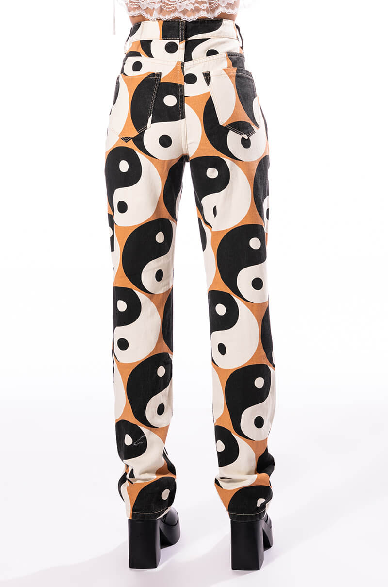 YINYANG STRAIGHT PANTS
